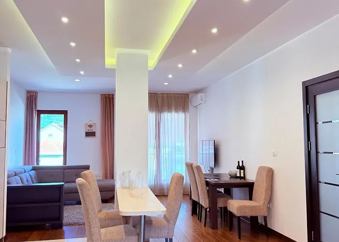Apartment In The Lusitanos